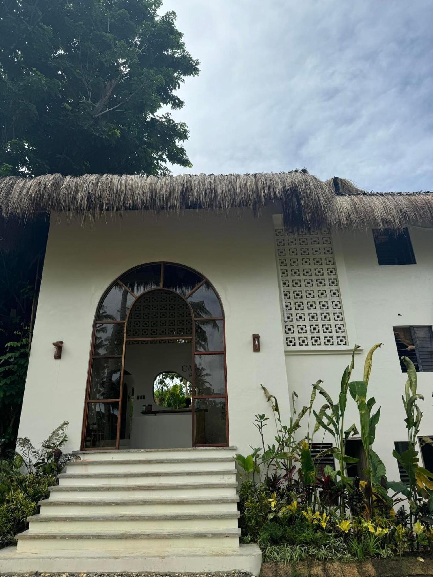 Casavia Siargao Hostel Catangnan Exterior photo